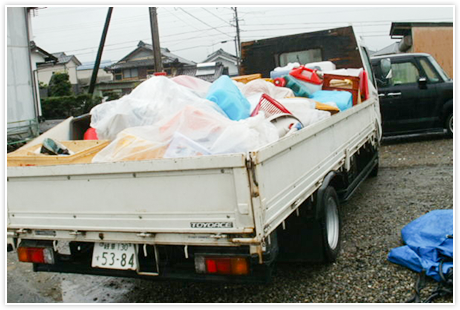 家屋解体や引越し前後の不要品収集・運搬について